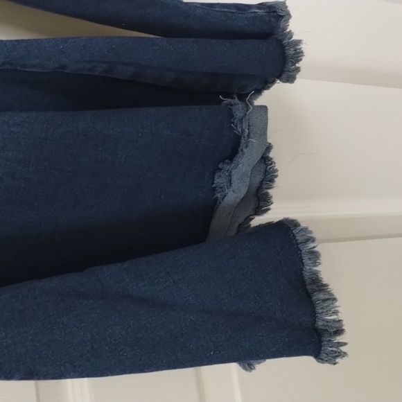 Turquoise Haven women's size medium wide flare stretch raw hem jeans high rise - Picture 4 of 10